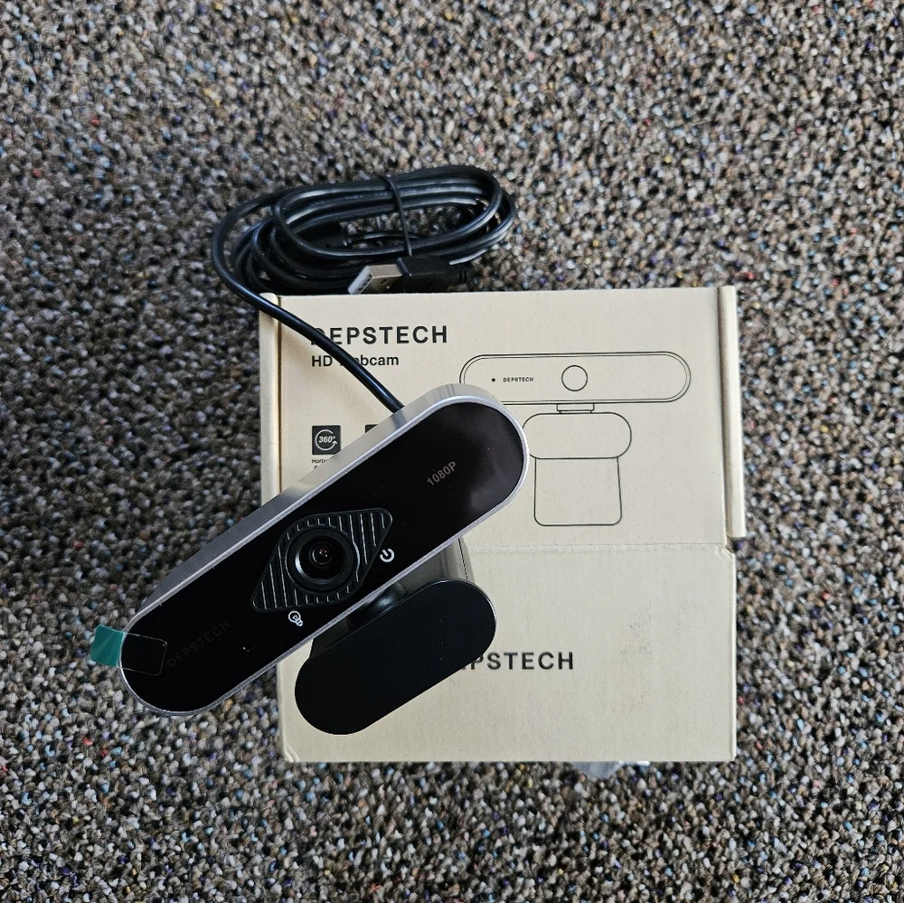 NWT Depstech Webcam with Microphone